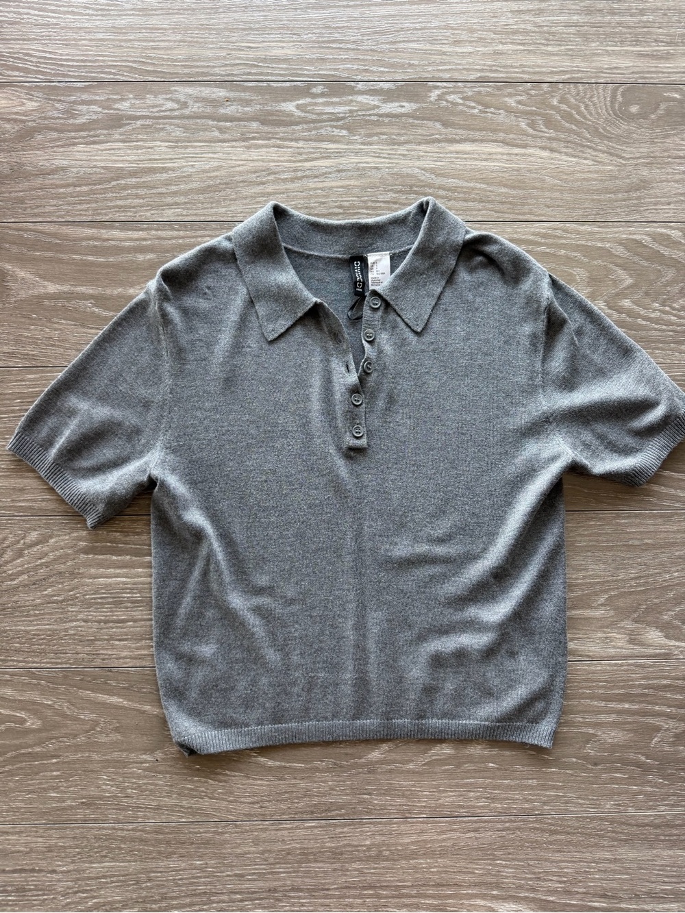 H&M Gray Short-Sleeve Polo Knit Top